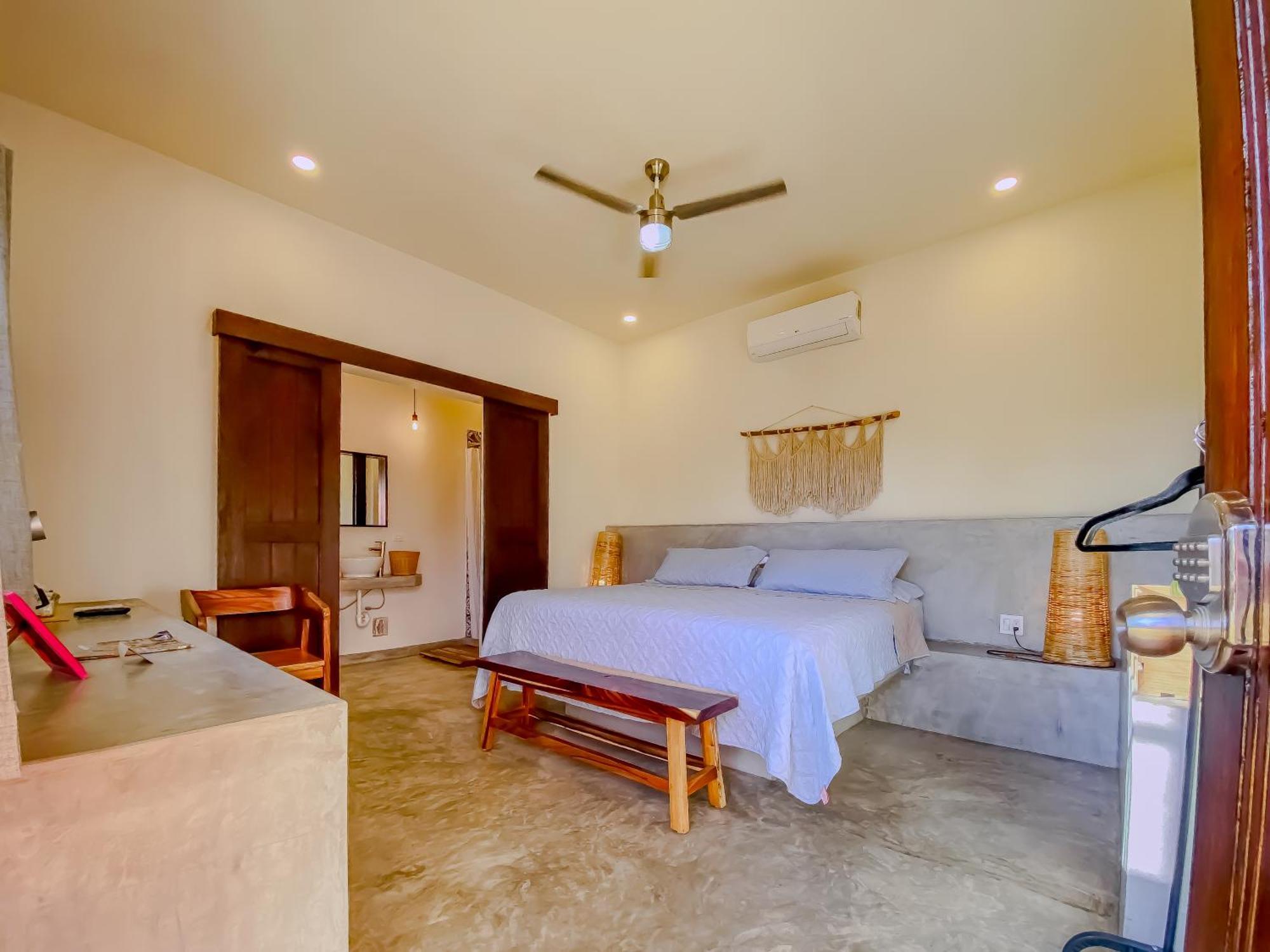 Gallo Azul Hotel, En El Corazon De Todos Santos Eksteriør billede